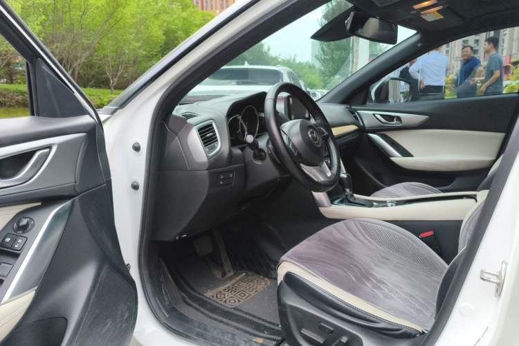 Used Mazda CX-4 2016 2.5L Automatic 4x4 Bluetide Fearless Edition Driver Seat