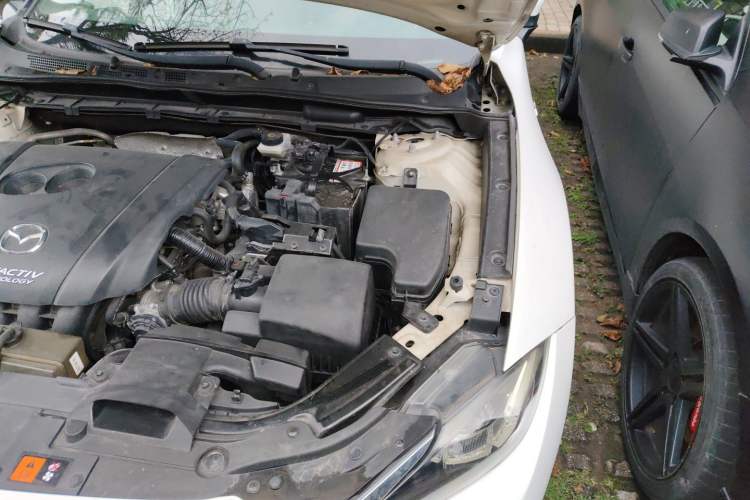 Used Mazda CX-4 2016 2.0L Automatic 2WD Blue Sky Dynamic Edition Engine Bay Left