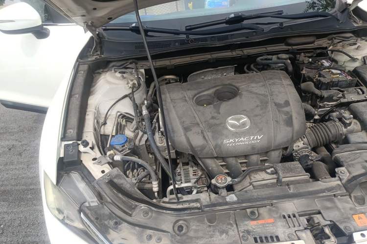 Used Mazda CX-4 2016 2.0L Automatic 2WD Blue Sky Dynamic Edition Engine Bay Right