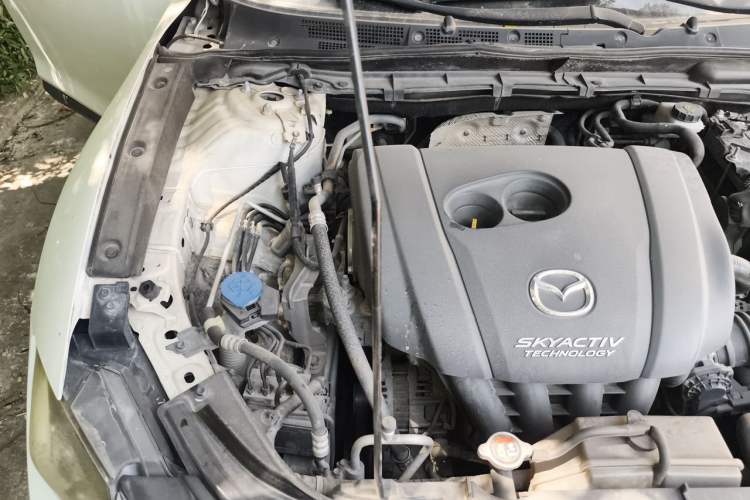 Used Mazda CX-4 2016 2.0L Automatic 2WD Blue Sky Dynamic Edition Engine Bay Right