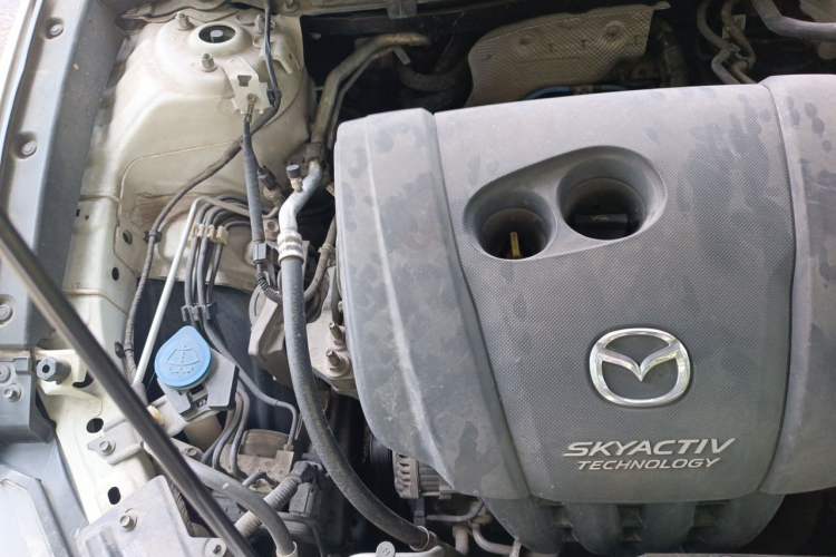 Used Mazda CX-4 2016 2.0L Automatic 2WD Blue Sky Luxury Edition Engine Bay Right