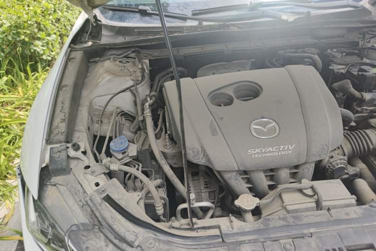 Used Mazda CX-4 2016 2.0L Automatic 2WD Blue Sky Luxury Edition Engine Bay Right