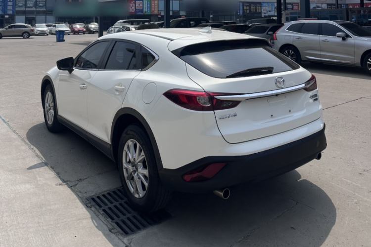 Used Mazda CX-4 2016 2.0L Automatic Two-Wheel Drive Blue Sky Leading Edition Exterior 1