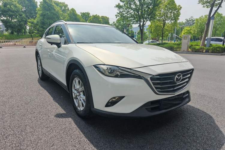 Used Mazda CX-4 2016 2.0L Automatic 2WD Blue Sky Luxury Edition Exterior 2