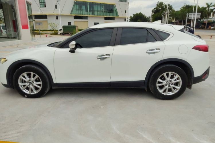 Used Mazda CX-4 2016 2.0L Manual Two-Wheel Drive Blue Sky Dynamic Edition Exterior 3
