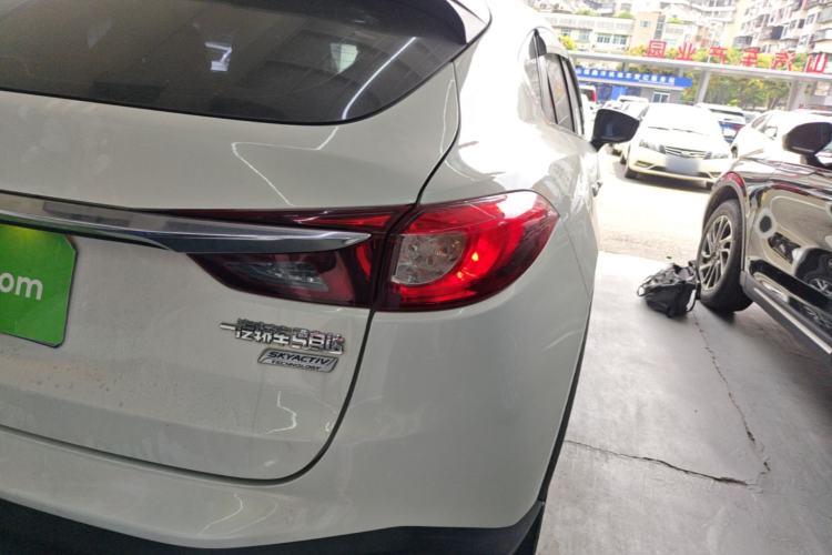 Used Mazda CX-4 2016 2.0L Automatic Two-Wheel Drive Blue Sky Leading Edition Exterior 3