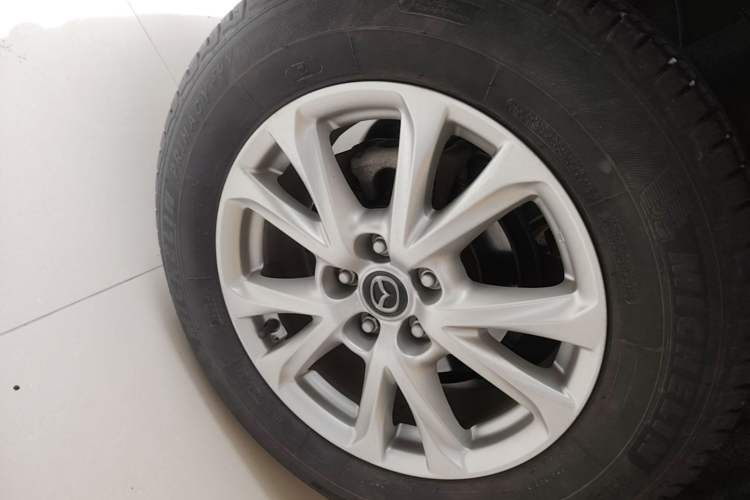 Used Mazda CX-4 2016 2.0L Automatic Two-Wheel Drive Blue Sky Leading Edition Exterior 5