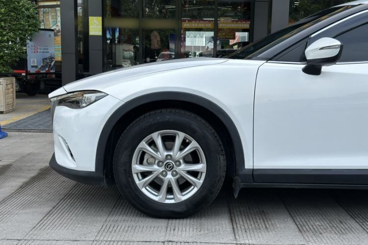 Used Mazda CX-4 2016 2.0L Automatic Two-Wheel Drive Blue Sky Leading Edition Exterior 8
