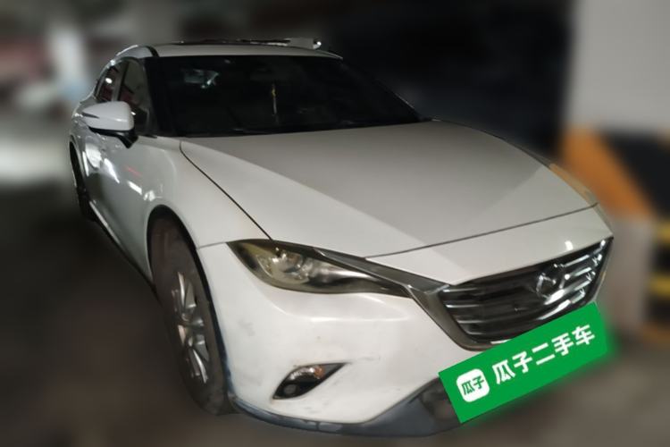 Used Mazda CX-4 2016 2.0L Automatic 2WD Blue Sky Luxury Edition Front Right 45 Deg