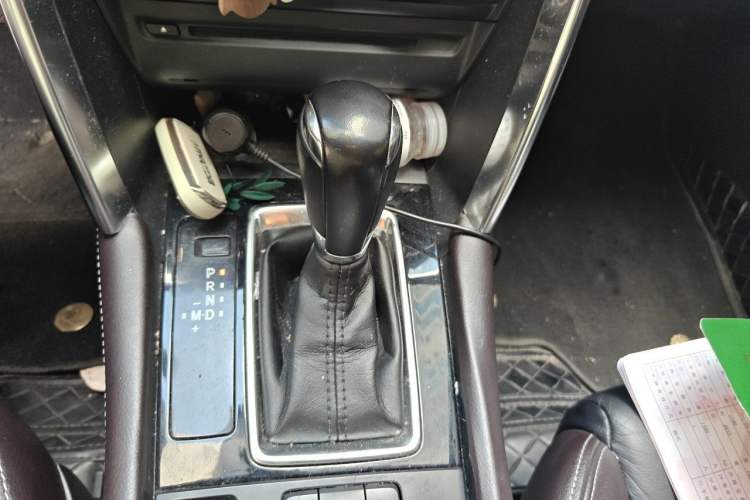 Used Mazda CX-4 2016 2.0L Automatic 2WD Blue Sky Luxury Edition Gear Lever