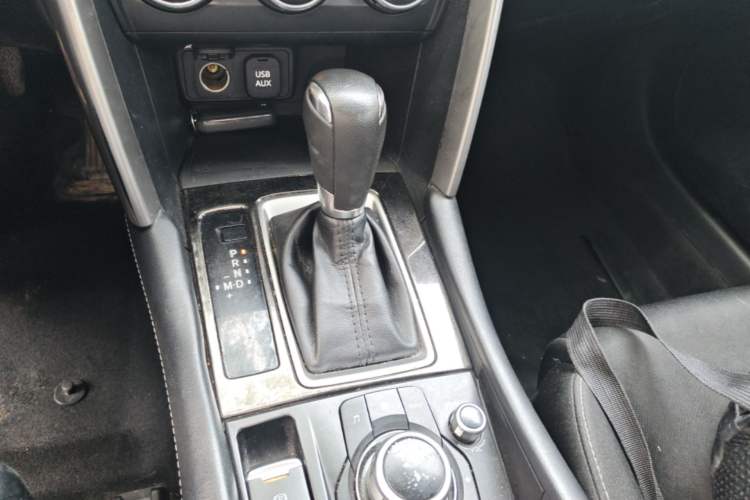 Used Mazda CX-4 2016 2.0L Automatic 2WD Blue Sky Dynamic Edition Gear Lever