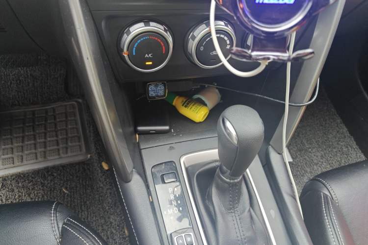 Used Mazda CX-4 2016 2.0L Automatic 2WD Blue Sky Dynamic Edition Gear Lever