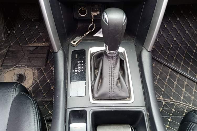 Used Mazda CX-4 2016 2.0L Automatic 2WD Blue Sky Dynamic Edition Gear Lever