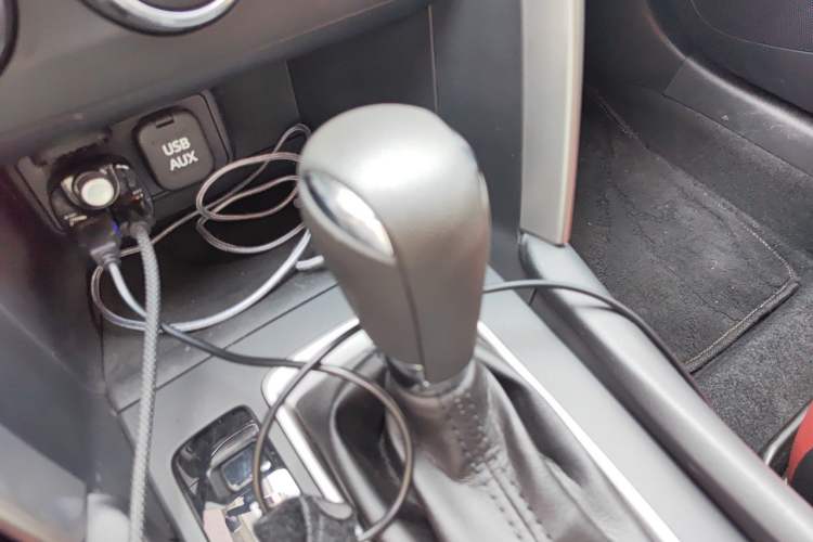 Used Mazda CX-4 2016 2.0L Automatic 2WD Blue Sky Dynamic Edition Gear Lever