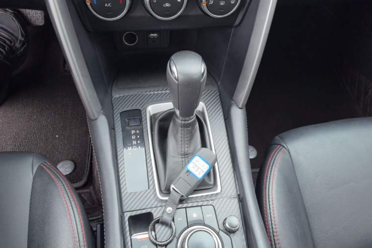 Used Mazda CX-4 2016 2.0L Automatic 2WD Blue Sky Dynamic Edition Gear Lever