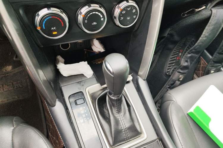 Used Mazda CX-4 2016 2.0L Automatic 2WD Blue Sky Dynamic Leather Edition Gear Lever
