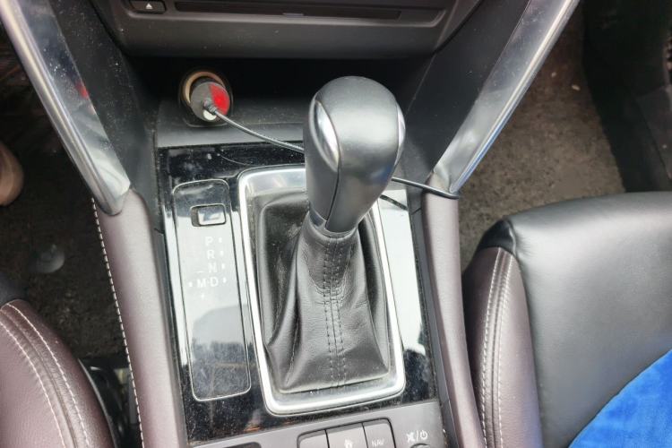 Used Mazda CX-4 2016 2.0L Automatic 2WD Blue Sky Luxury Edition Gear Lever