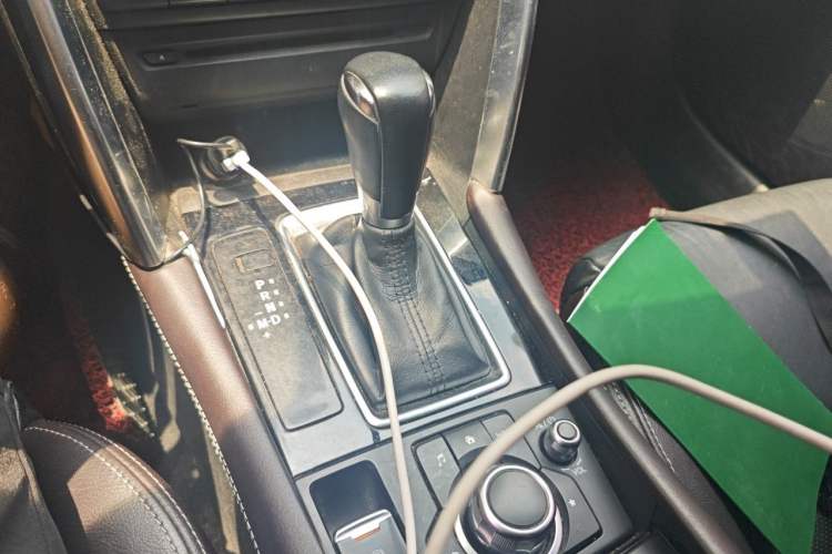 Used Mazda CX-4 2016 2.0L Automatic 2WD Blue Sky Luxury Edition Gear Lever