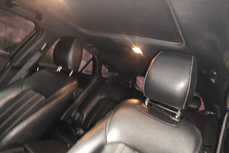 Used Mazda CX-4 2016 2.0L Automatic 2WD Blue Sky Dynamic Edition Headliner