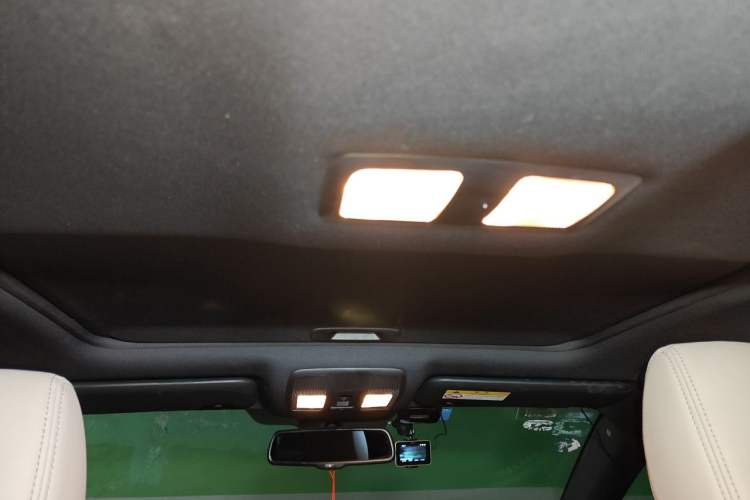 Used Mazda CX-4 2016 2.5L Automatic 4x4 Bluetide Fearless Edition Headliner