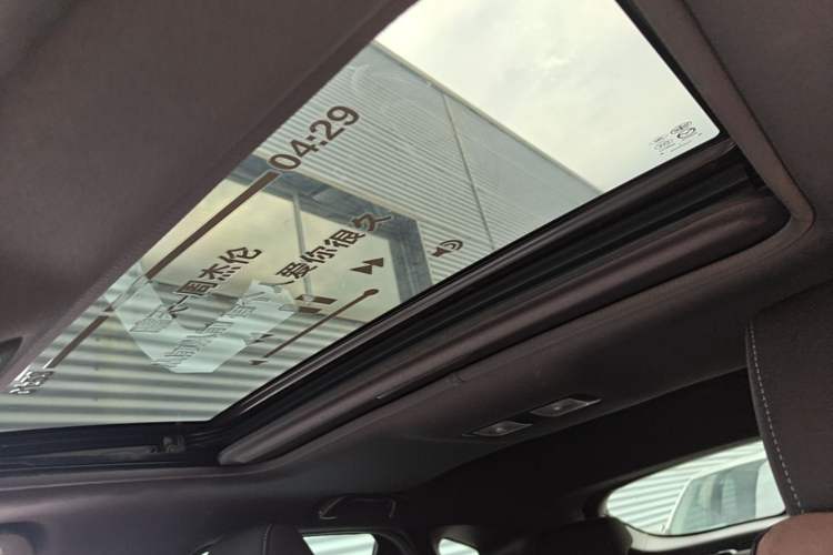 Used Mazda CX-4 2016 2.0L Automatic 2WD Blue Sky Dynamic Edition Headliner
