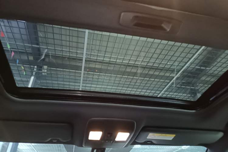Used Mazda CX-4 2016 2.0L Automatic 2WD Blue Sky Dynamic Edition Headliner