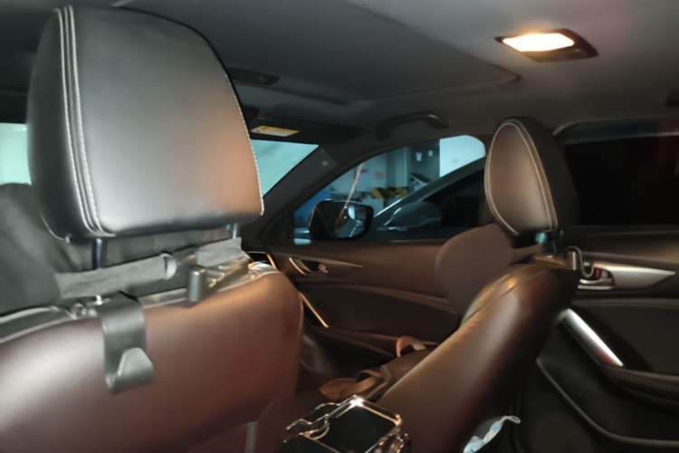 Used Mazda CX-4 2016 2.0L Automatic 2WD Blue Sky Luxury Edition Headliner