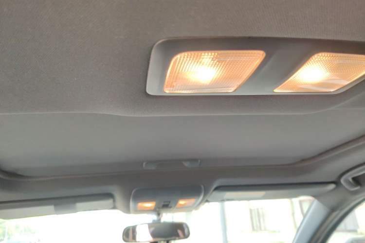 Used Mazda CX-4 2016 2.0L Automatic 2WD Blue Sky Dynamic Edition Headliner
