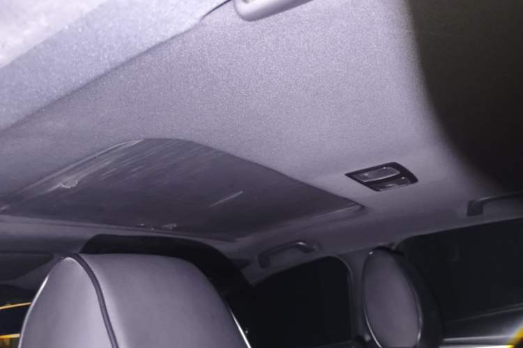 Used Mazda CX-4 2016 2.0L Automatic 2WD Blue Sky Dynamic Edition Headliner