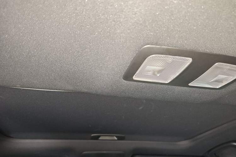 Used Mazda CX-4 2016 2.5L Automatic 4x4 Bluetide Fearless Edition Headliner