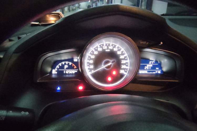 Used Mazda CX-4 2016 2.0L Automatic 2WD Blue Sky Dynamic Edition Instrument Cluster