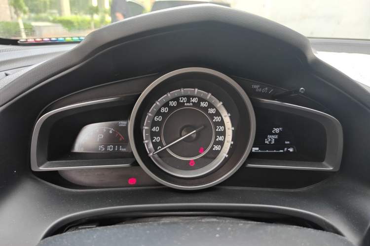 Used Mazda CX-4 2016 2.0L Automatic 2WD Blue Sky Luxury Edition Instrument Cluster