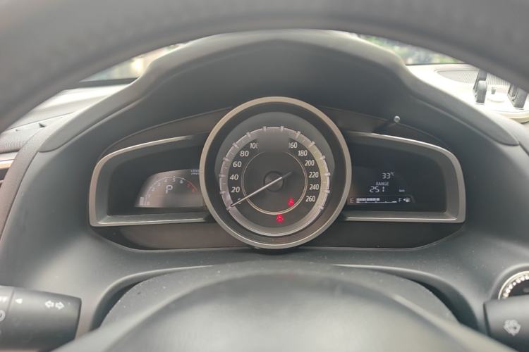 Used Mazda CX-4 2016 2.0L Automatic 2WD Blue Sky Luxury Edition Instrument Cluster