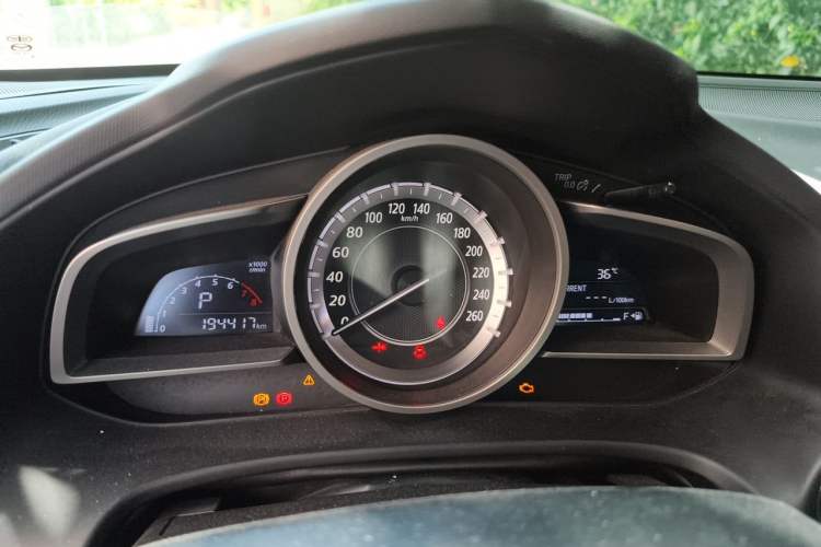 Used Mazda CX-4 2016 2.0L Automatic 2WD Blue Sky Dynamic Edition Instrument Cluster
