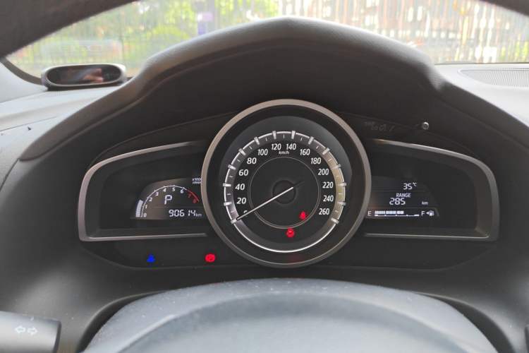 Used Mazda CX-4 2016 2.0L Automatic 2WD Blue Sky Dynamic Edition Instrument Cluster