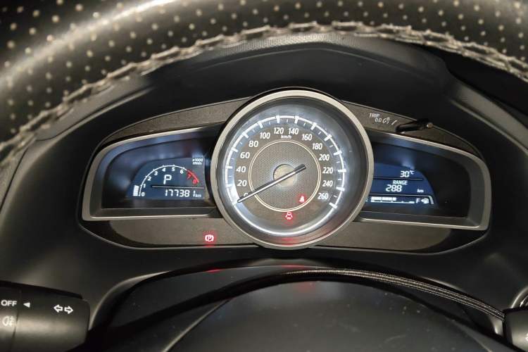 Used Mazda CX-4 2016 2.0L Automatic Two-Wheel Drive Blue Sky Exploration Edition Instrument Cluster