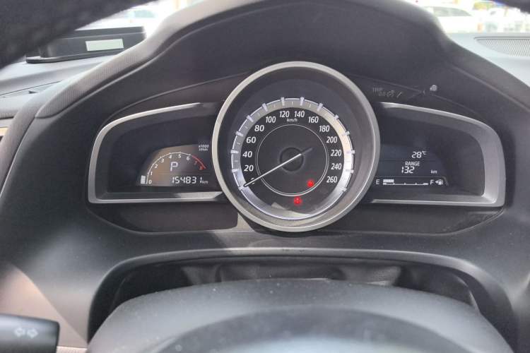 Used Mazda CX-4 2016 2.5L Automatic 4x4 Sky Blue Passion Edition Instrument Cluster