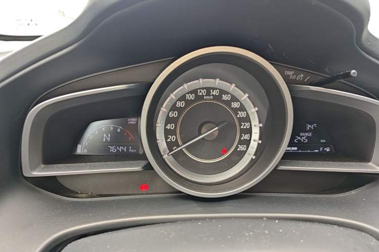 Used Mazda CX-4 2016 2.0L Automatic 2WD Blue Sky Dynamic Edition Instrument Cluster