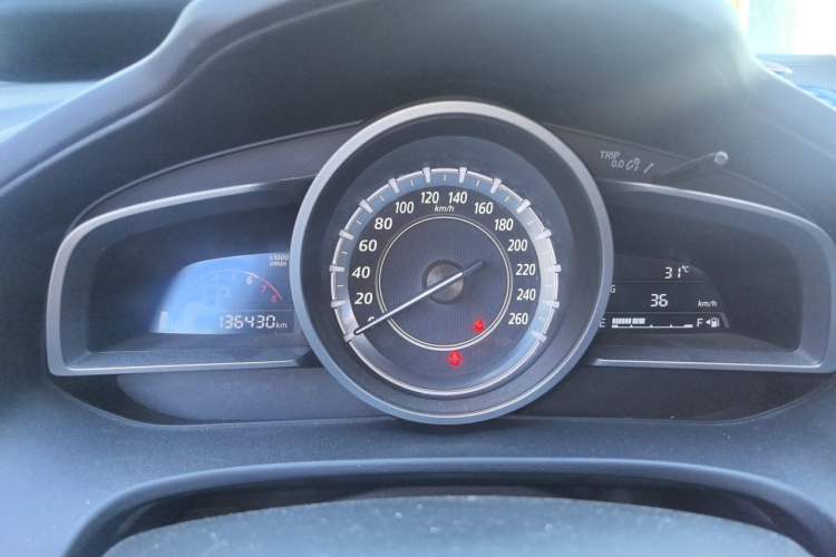 Used Mazda CX-4 2016 2.0L Automatic Two-Wheel Drive Blue Sky Exploration Edition Instrument Cluster