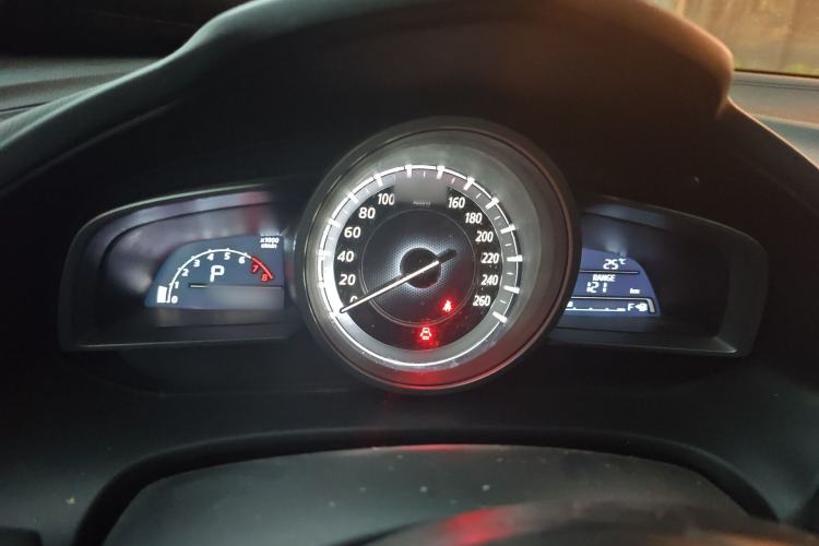 Used Mazda CX-4 2016 2.0L Automatic 2WD Blue Sky Dynamic Edition Instrument Cluster