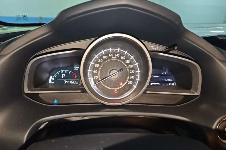 Used Mazda CX-4 2016 2.0L Automatic 2WD Blue Sky Dynamic Edition Instrument Cluster