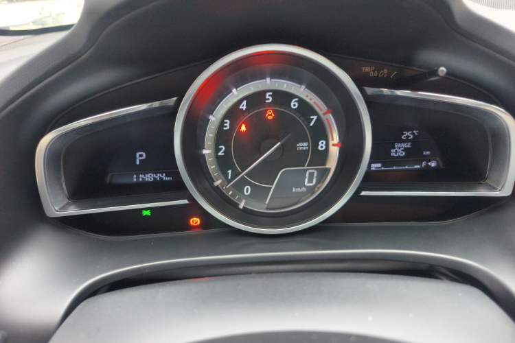 Used Mazda CX-4 2016 2.5L Automatic 4x4 Bluetide Fearless Edition Instrument Cluster