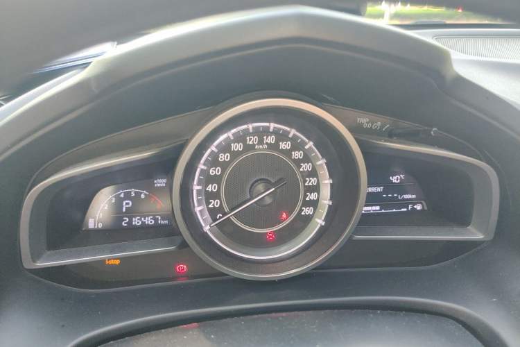 Used Mazda CX-4 2016 2.0L Automatic 2WD Blue Sky Dynamic Edition Instrument Cluster