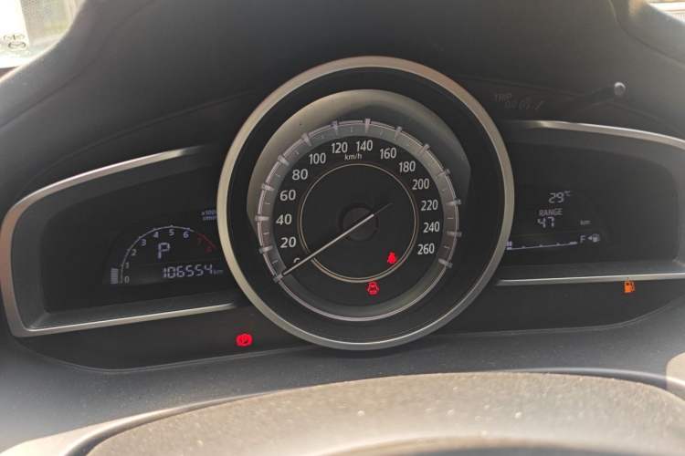 Used Mazda CX-4 2016 2.0L Automatic 2WD Blue Sky Luxury Edition Instrument Cluster