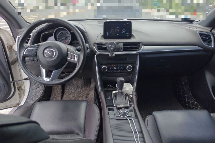 Used Mazda CX-4 2016 2.0L Automatic 2WD Blue Sky Luxury Edition Interior 2