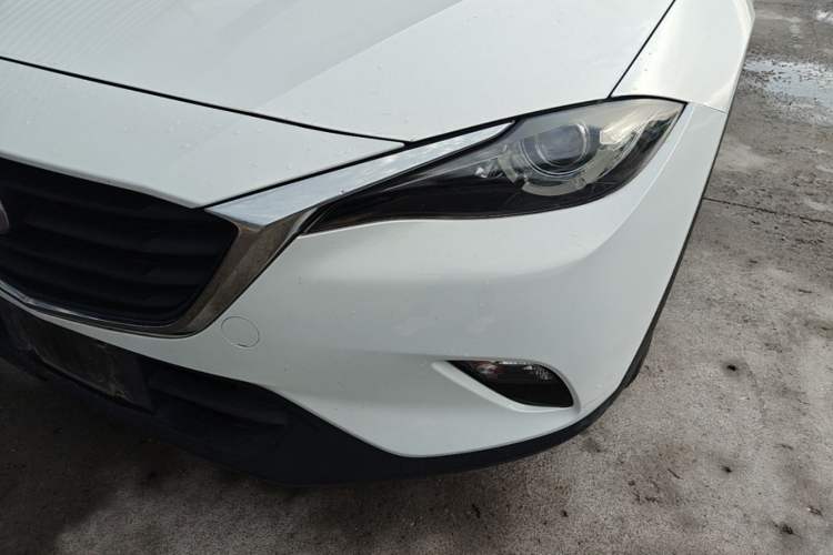Used Mazda CX-4 2016 2.0L Automatic 2WD Blue Sky Dynamic Edition Left Front Headlight