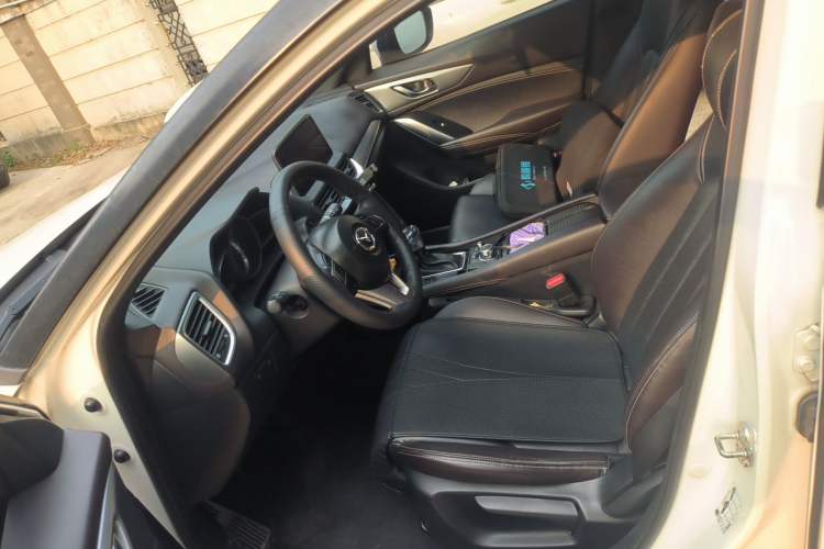 Used Mazda CX-4 2016 2.0L Automatic 2WD Blue Sky Luxury Edition Left Front Seat