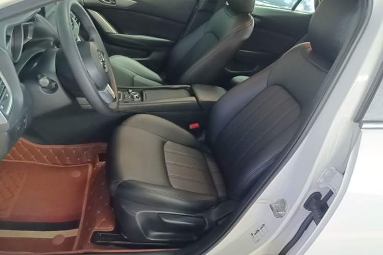 Used Mazda CX-4 2016 2.0L Automatic 2WD Blue Sky Dynamic Edition Left Front Seat