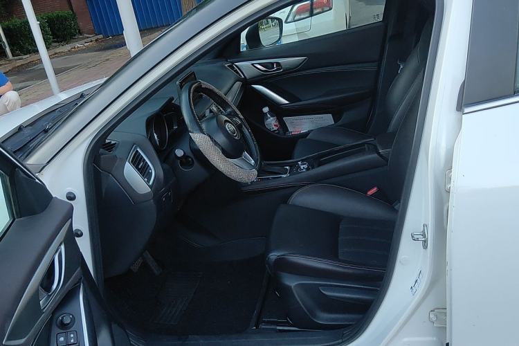 Used Mazda CX-4 2016 2.0L Automatic 2WD Blue Sky Luxury Edition Left Front Seat
