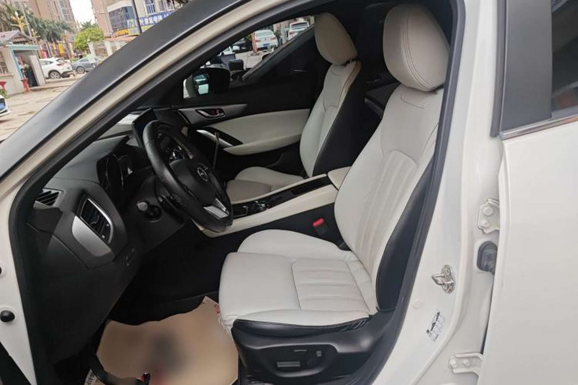Used Mazda CX-4 2016 2.5L Automatic 4x4 Bluetide Fearless Edition Left Front Seat